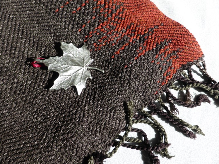 Silk, ramie, gima cotton and saori - mix well, serve in fall