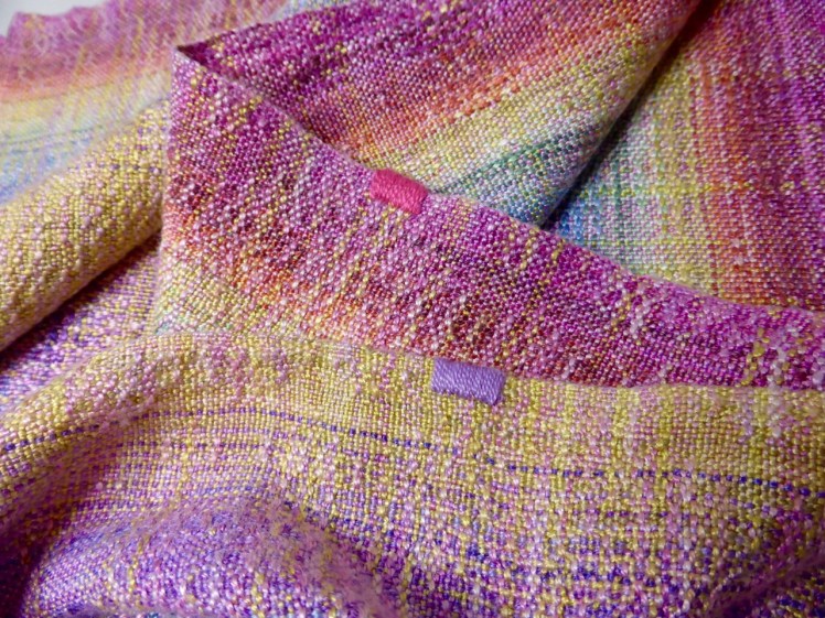 Rainbow End wrap #6, SeaLace weft, crackle weave, middle markers