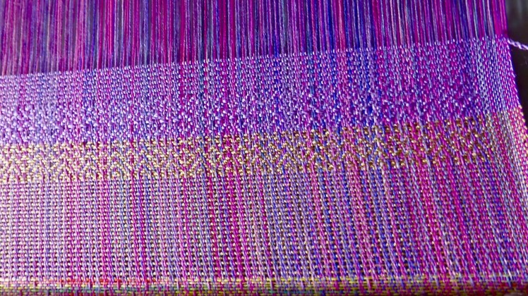 Wedding bouquet gold and lilac weft 3